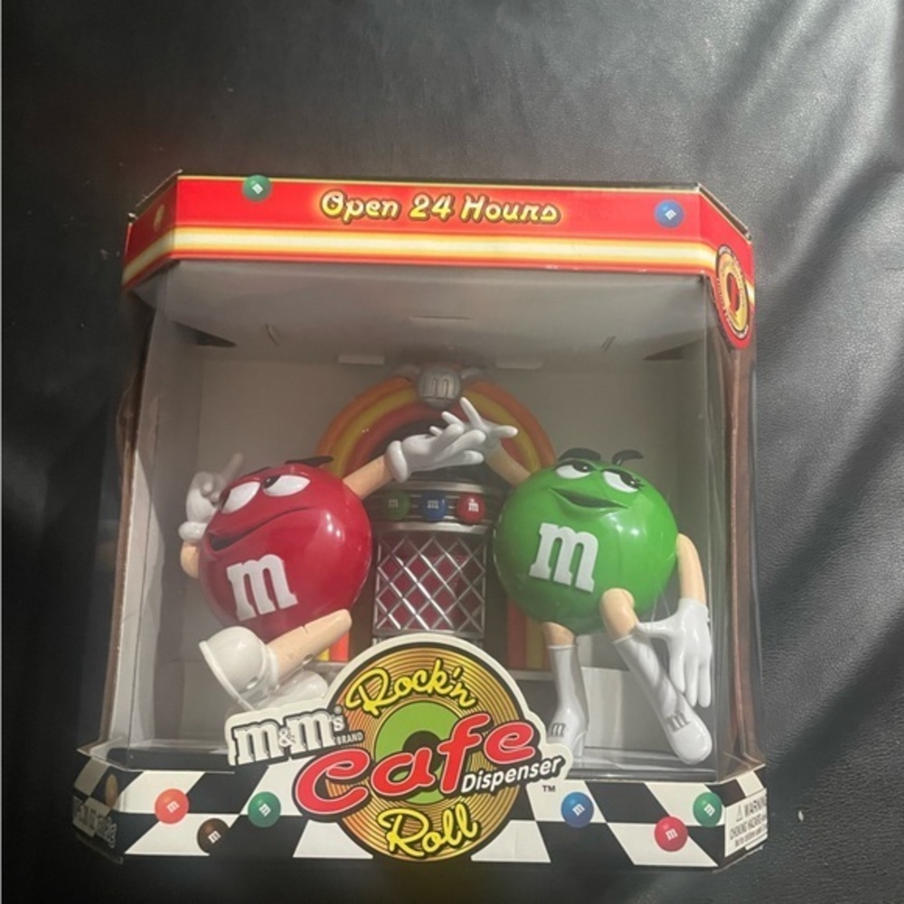 M &M’s Rockin Cafe Dispenser Roll